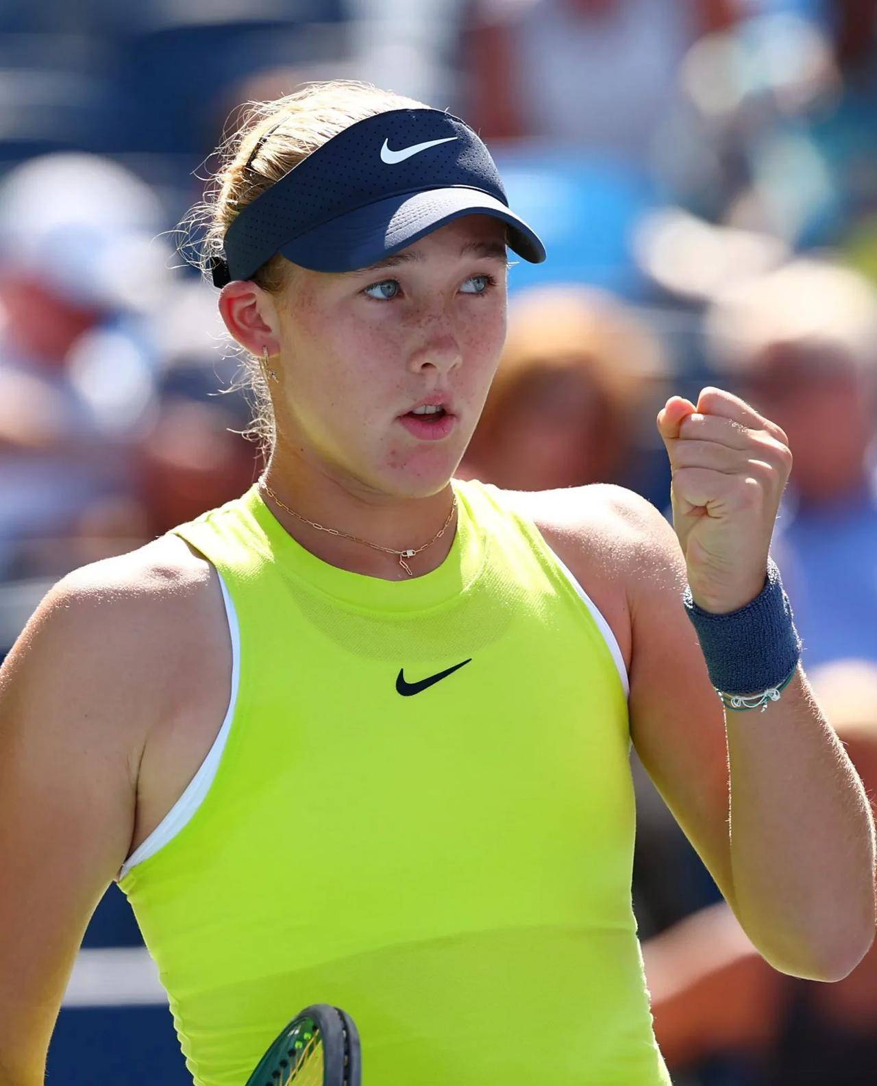 张的氛围中 张的氛围中